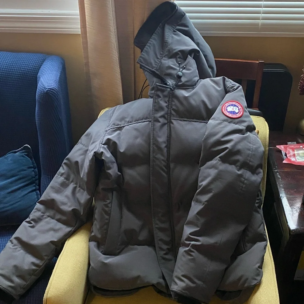 Canada Goose Mens MacMillan Slim Fit Hooded Parka - Picture 3 of 10